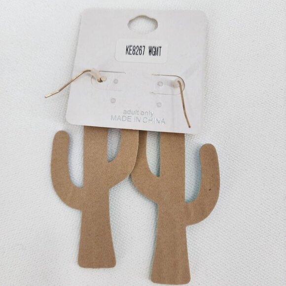 NO 3 Rainbow Pastel Embossed Leather Cactus Dangle Statement Earrings NWT - Picture 3 of 5